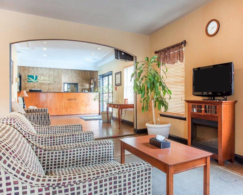 Quality Inn & Suites Lexington Zewnętrze zdjęcie