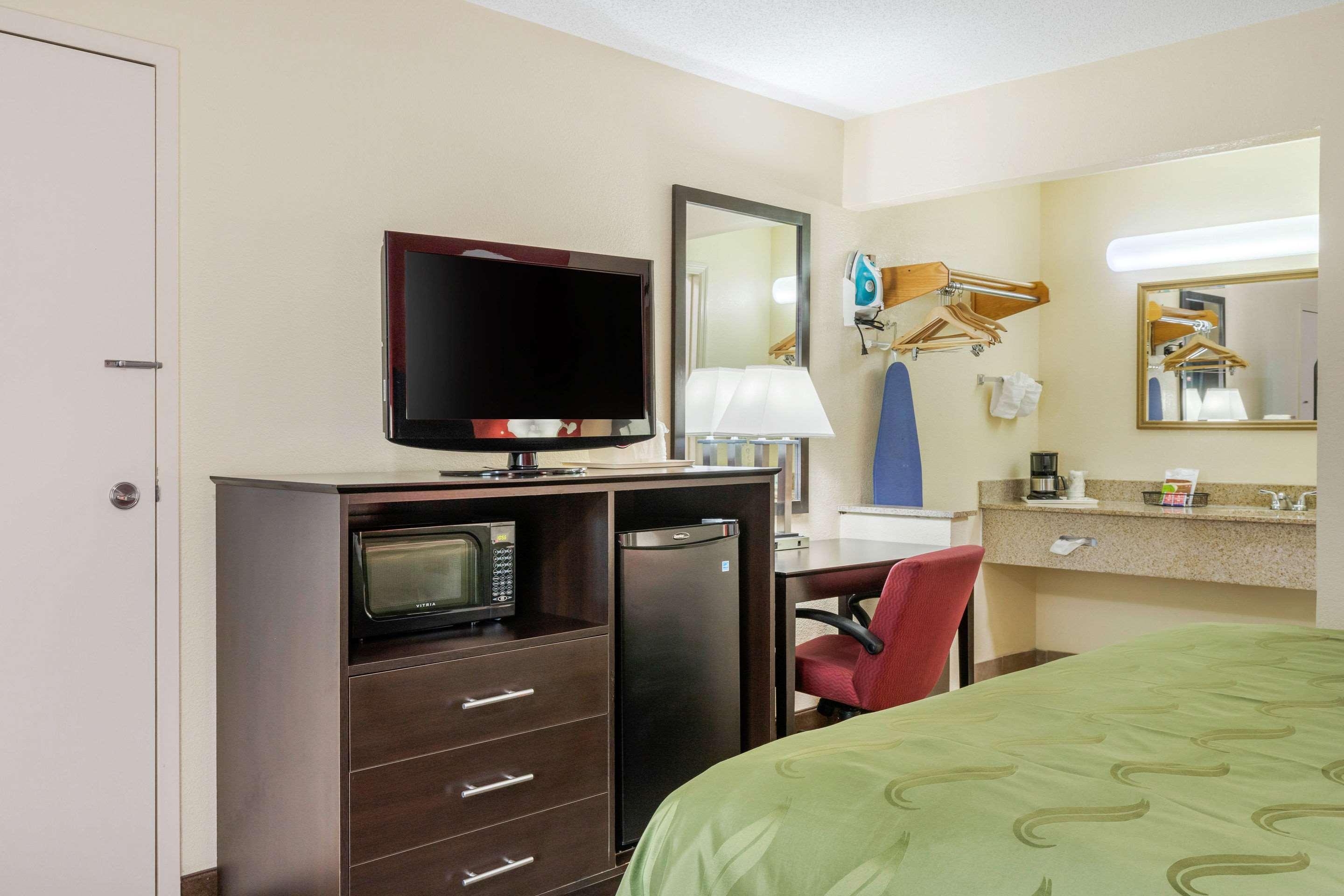 Quality Inn & Suites Lexington Zewnętrze zdjęcie