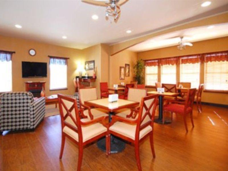 Quality Inn & Suites Lexington Zewnętrze zdjęcie