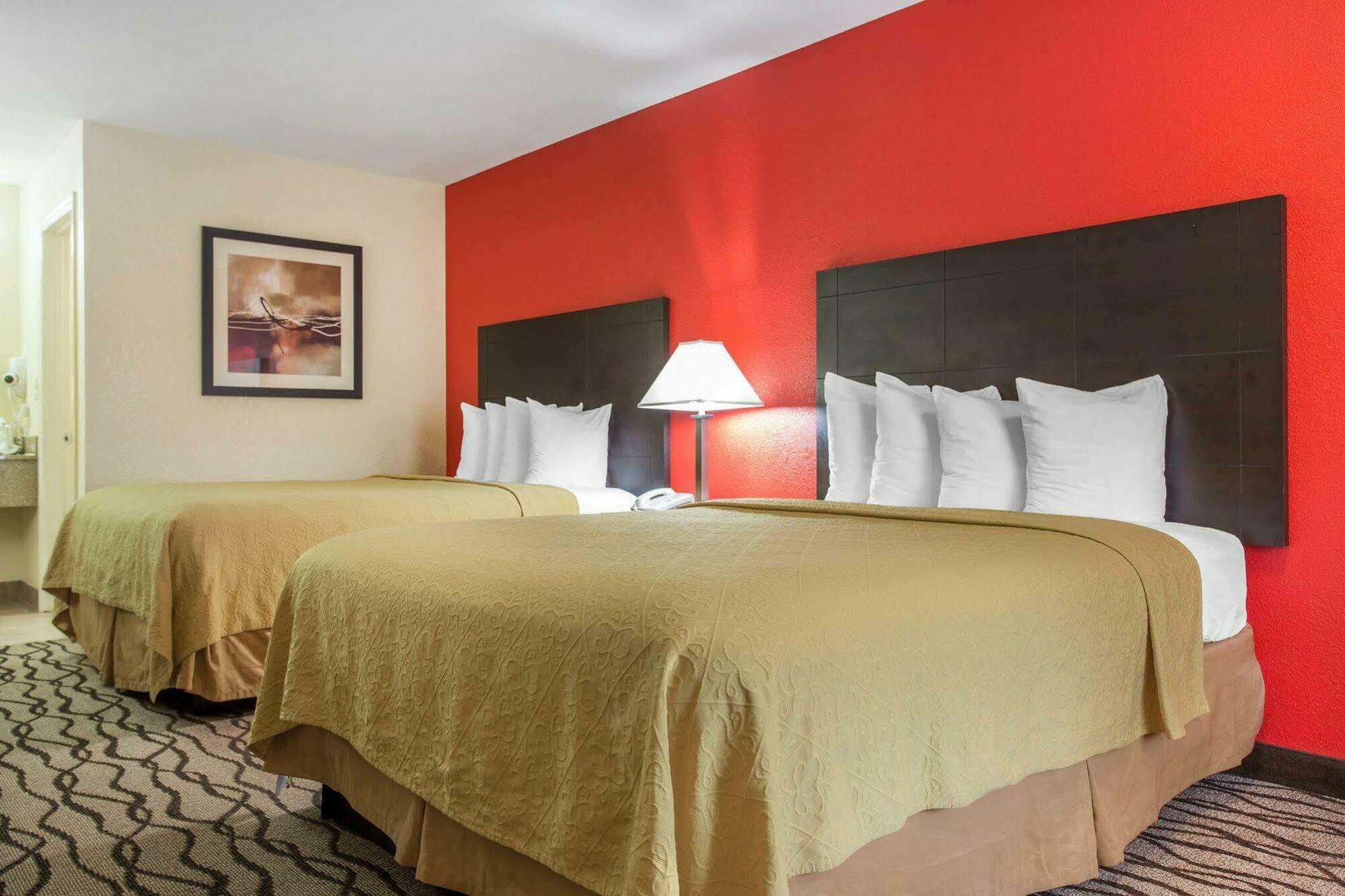 Quality Inn & Suites Lexington Zewnętrze zdjęcie